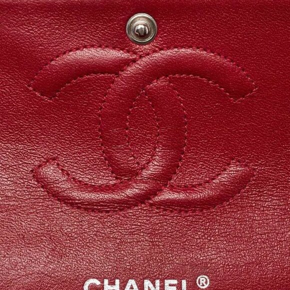 Chanel Red Quilted Patent Leather Classic Medium Double Flap Bag - Picture 2 of 11